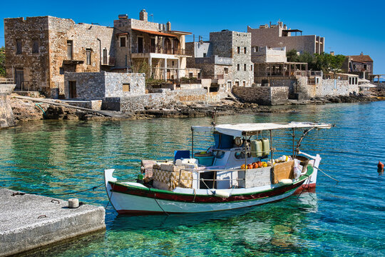 Μάνη γερολιμενας